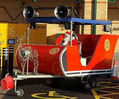 Santa and the sleigh in the daytime